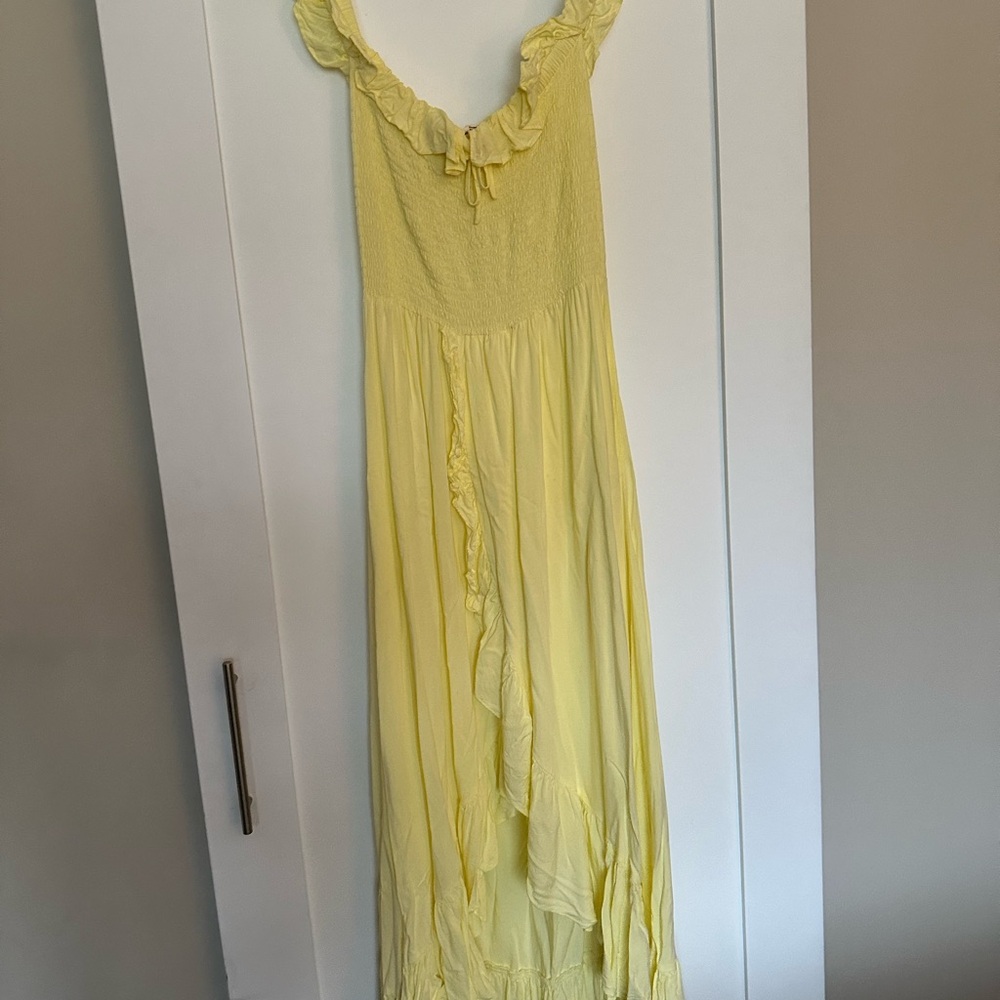 Spring Pale Yellow Maxi Dress